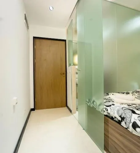 Secluded Mountain Cozy With Fireplace